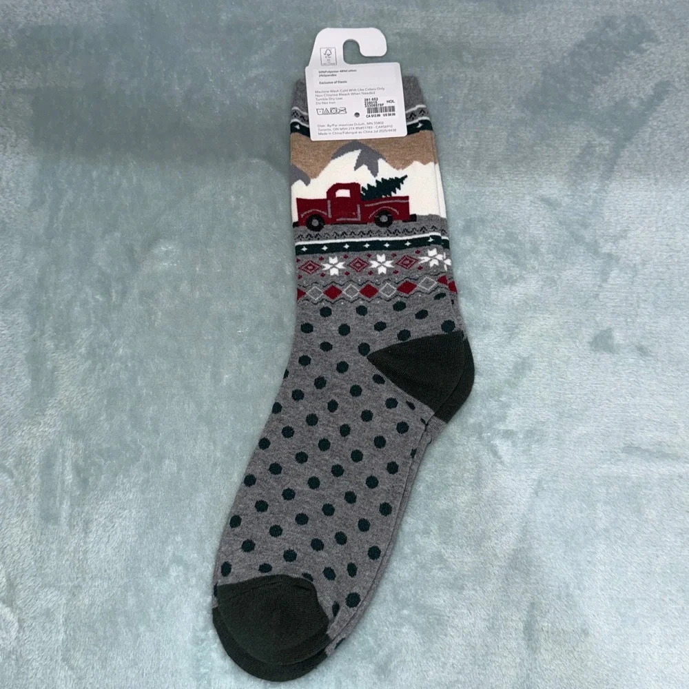 Maurices Gray and Red Patterned Crew Socks